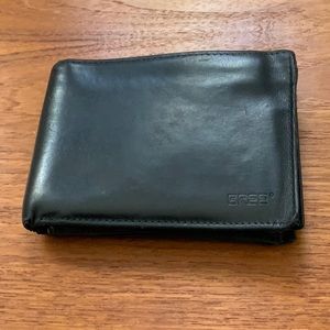 2/$30 Bree genuine leather folding wallet
